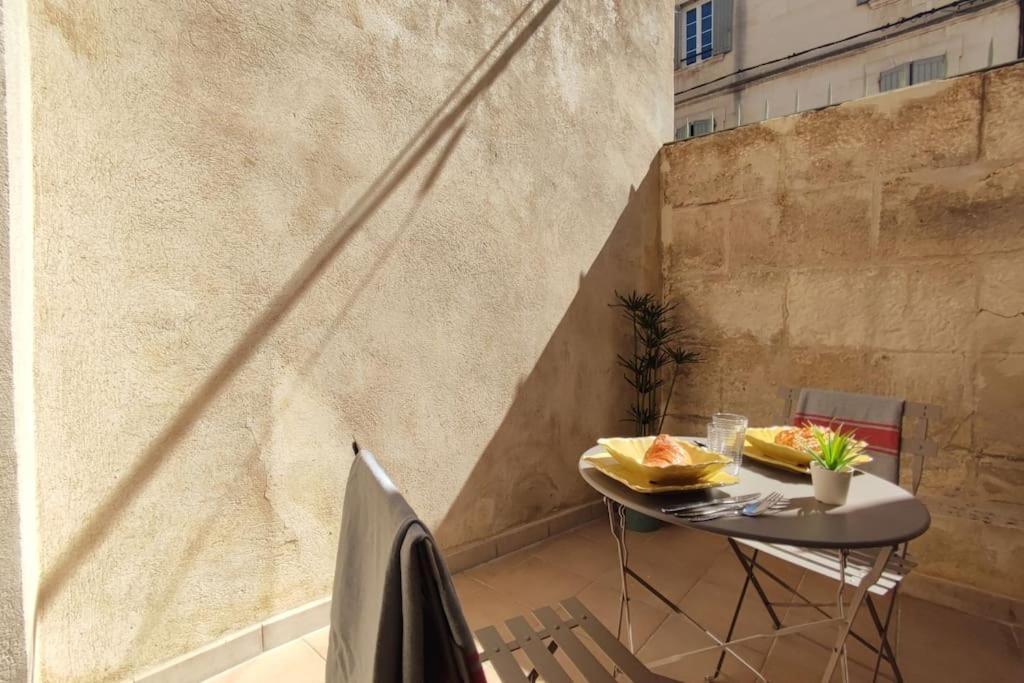 Le Nid - Proche Theatres - Terrasse - Centre-Ville - Clim - Wifi Avinyon Dış mekan fotoğraf